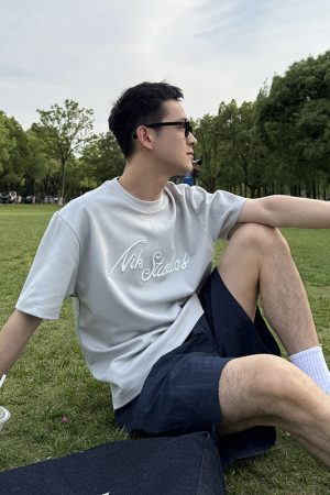 Men's Minimalist Heavy Industry Embroidered Letter Short Sleeve T-Shirt - Casual Loose Fit Summer Style for American Fashion