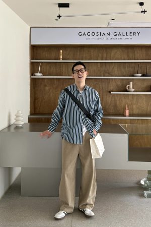 Men's Minimalist High-Waisted Khaki Wide-Leg Pants, Youthful Straight-Leg Casual Trousers, 90s Inspired Fashion Style