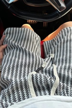 Men's Retro Knitted Striped Shorts, American Style Casual Mid-Length Five-Point Pants, Trendy Summer Sports Bottoms