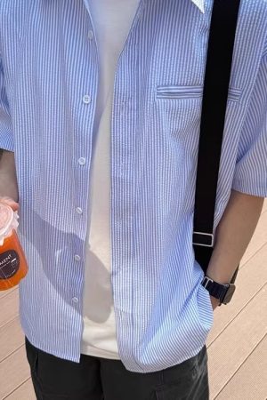 Men's Short Sleeve Casual Shirt - Trendy Loose-Fit Summer Jacket in Hong Kong Style - High-End Fashion for Effortless Style