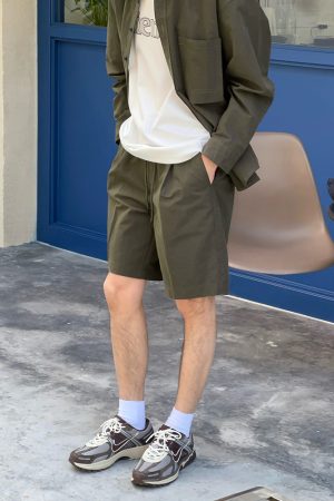 Men's Summer Green Elastic Band Thin Beach Shorts - Casual Five-Point Style for 90s Inspired Outdoor Wear