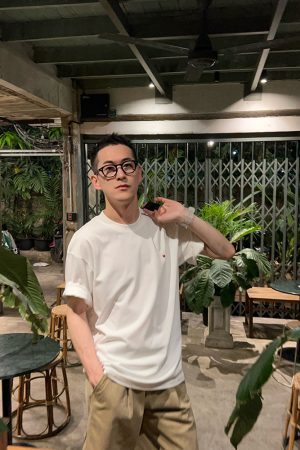Men's Summer Love Heart Embroidery Short Sleeve T-Shirt - Casual Versatile Loose Fit, American Style, Perfect for 90s Y2K Looks