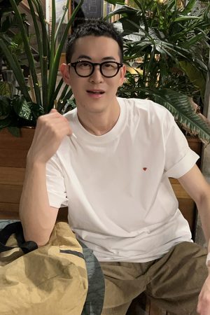 Men's Summer Love Heart Embroidery Short Sleeve T-Shirt - Casual Versatile Loose Fit, American Style, Perfect for 90s Y2K Looks