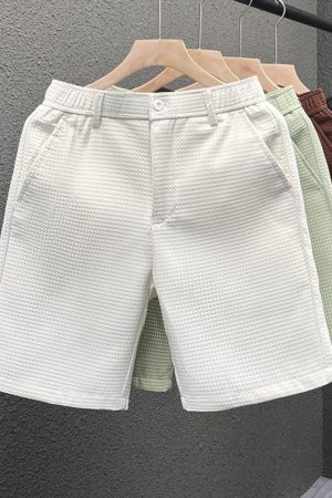 Men's Summer Waffle Shorts - Slim-Fit Solid Color Mid-Length Casual Five-Point Pants, Trendy Versatile Style for Everyday Wear.