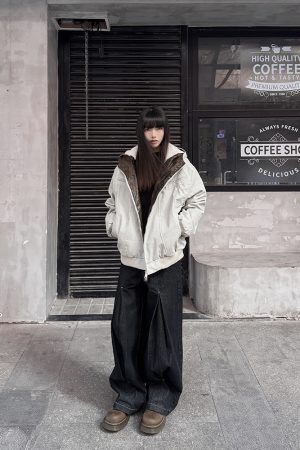 Men's Thickened Fleece Python Coat - Winter Mountain Jacket with Snake Design, Niche Style, Perfect for Outdoor Adventures