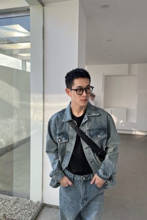 Men's Vintage Washed Blue Denim Jacket - Casual Loose Fit, Versatile American Style for Spring and Autumn