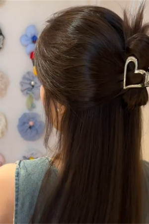 Metal Heart Hairpin Half-Tie Hair Clip for Women - Small Claw Shark Clip for Thin Hair - Elegant Back of Head Accessory