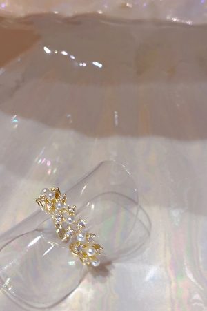 Micro-Inlaid Colored Diamond Zircon Lace Pearl Ring for Women - Summer Japanese Korean Style Open Ring, 2025 Light Luxury Fashion