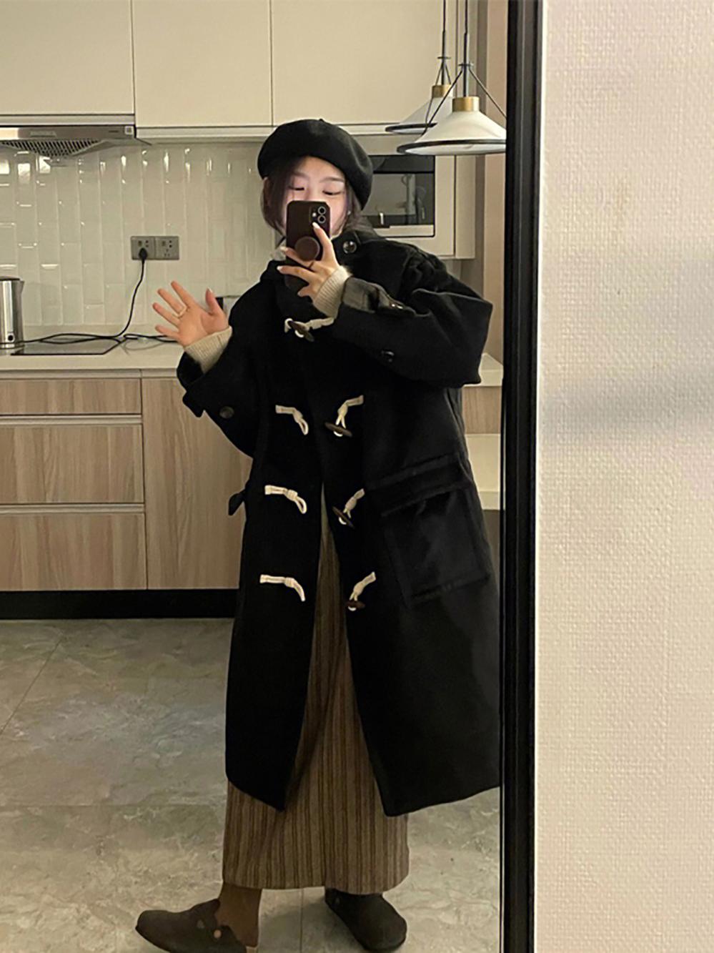 Mid-Length Black Woolen Coat for Women, 2025 Winter Double-Sided Cashmere Toggle Design, Thick Korean Style Mid-Length Black Woolen Coat for Women, 2025 Winter Double-Sided Cashmere Toggle Design, Thick Korean Style