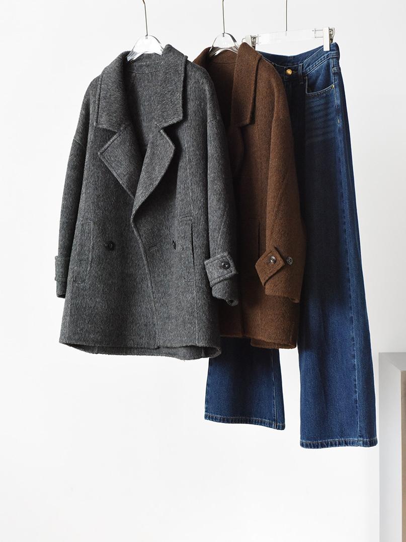 Mid-Length Double-Faced Wool Coat with Suit Collar - Yak Wool, Mulberry Silk, Australian Wool, Straight Loose Fit, Luxe Outerwear Mid-Length Double-Faced Wool Coat with Suit Collar - Yak Wool, Mulberry Silk, Australian Wool, Straight Loose Fit, Luxe Outerwear