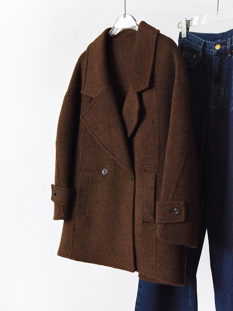 Mid-Length Double-Faced Wool Coat with Suit Collar - Yak Wool, Mulberry Silk, Australian Wool, Straight Loose Fit, Luxe Outerwear Mid-Length Double-Faced Wool Coat with Suit Collar - Yak Wool, Mulberry Silk, Australian Wool, Straight Loose Fit, Luxe Outerwear