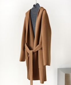 Mid-Length Japanese-Style Wool Cashmere Coat with Hood, Belt, and Pockets for Elegant Commuting in OL Fashion