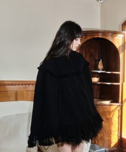 Mid-Length Woolen Cape Coat for Women - High-End Feel, Stylish Outerwear, Perfect for Fall and Winter Fashion