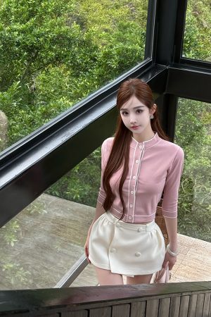 Milk Fragrance Cherry Blossom Ice Silk Short Sleeve Cardigan - Slim Fit Cool Feeling Summer T-Shirt for Air Conditioning Wear