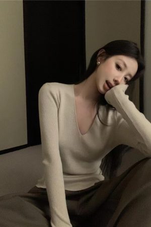 Milk Tea Color V-Neck Knitted Sweater for Women, Slim Fit Long Sleeve Top, Versatile Layering Piece, Korean Style Fashion