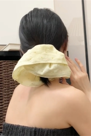 Milk Yellow Polka Dot Large Intestine Hair Tie - High-End Women's Hair Accessory in Korean Style, Simple and Chic
