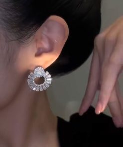 Minimalist 925 Silver Earrings with Luxury Beads - Elegant High-End Ear Clips for Women, Trendy Fashion Accessories