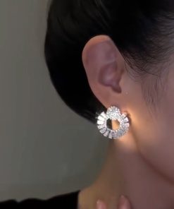 Minimalist 925 Silver Earrings with Luxury Beads - Elegant High-End Ear Clips for Women, Trendy Fashion Accessories