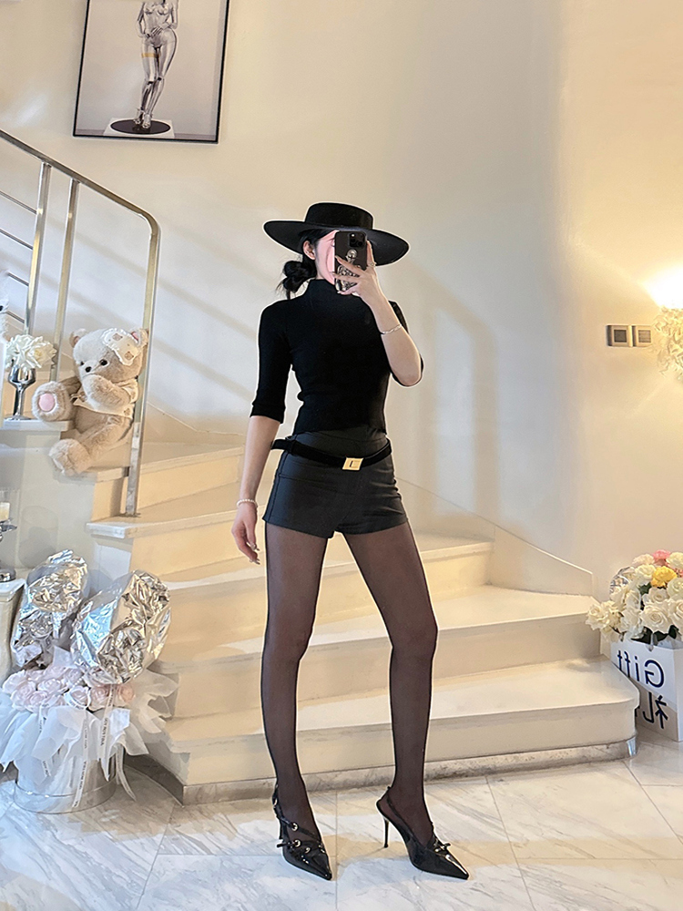 Minimalist American Fashion Half-High Neck Knitted Slim-Fit Solid Color Three-Quarter Sleeve Shirt for Girls - Spring Summer Style Minimalist American Fashion Half-High Neck Knitted Slim-Fit Solid Color Three-Quarter Sleeve Shirt for Girls - Spring Summer Style