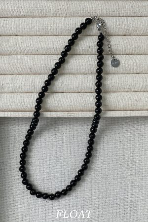 Minimalist Black Agate Beaded Choker Necklace for Women - High-End French Handmade Floating Design