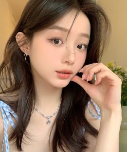 Minimalist Bowknot Earrings - Trendy Ins Fashion, Versatile Casual Style, Sweet and Cool Ear Studs for Unique Personality