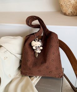 Minimalist Casual Large-Capacity Shoulder Bag - Trendy Underarm Tote for Spring/Summer 2025 Fashion