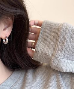 Minimalist Circle Earrings for Women - Versatile Stylish Ear Clips, Elegant Light Luxury High-End Fashion Accessories