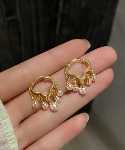 Minimalist Cloud Tassel Pearl Pendant Earrings for Women - Trendy Ethereal Ear Clips for 2025 Fashion