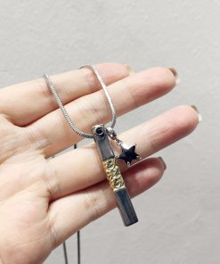 Minimalist Cold Style Irregular Texture Black Diamond Star Necklace - Three-Dimensional Five-Pointed Clavicle Chain Pendant Accessory
