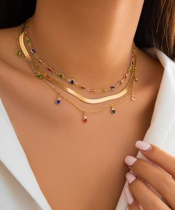 Minimalist Crystal Star-Shaped Clavicle Necklace with Snake Bone Chain - High-End European and American Jewelry for Stylish Girls