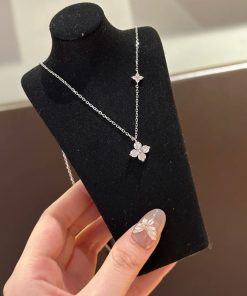 Minimalist Four-Leaf Flower Pendant Necklace with Sparkling Zircon for Women - Versatile 2025 Style, Elegant Fashion Accessory