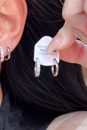 Minimalist Four-Piece Hoop Earring Set for Women, Korean Cold Aesthetic, Sleep-Friendly, 2025 Trendy Jewelry