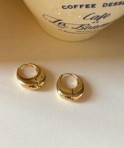 Minimalist French Metal Earrings for Women - High-End Versatile Design, Chic Jewelry Accessories