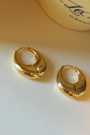 Minimalist French Metal Earrings for Women - High-End Versatile Design, Chic Jewelry Accessories