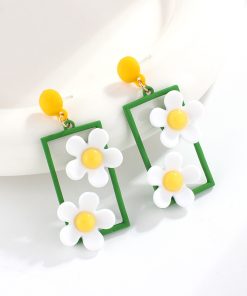 Minimalist Fresh Green and White Floral Stud Earrings, Personalized Forest Style Jewelry for Women