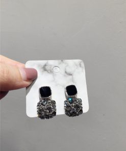 Minimalist Full Diamond Inlaid Square S925 Silver Needle Earrings - Sparkling Black Geometric Drop Earrings for Chic Style