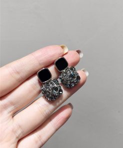 Minimalist Full Diamond Inlaid Square S925 Silver Needle Earrings - Sparkling Black Geometric Drop Earrings for Chic Style