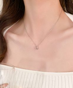 Minimalist Geometric Circle Necklace - Elegant Clavicle Chain, High-End Luxury Design, 2025 Fashion Must-Have