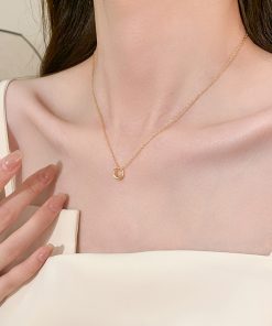 Minimalist Geometric Circle Necklace - Elegant Clavicle Chain, High-End Luxury Design, 2025 Fashion Must-Have