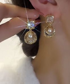 Minimalist Geometric Drop Earrings - High-End Women's Fashion Jewelry for Daily Wear - Korean & Japanese Inspired Design