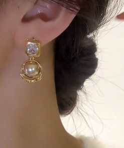 Minimalist Geometric Drop Earrings - High-End Women's Fashion Jewelry for Daily Wear - Korean & Japanese Inspired Design