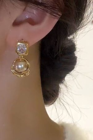 Minimalist Geometric Drop Earrings - High-End Women's Fashion Jewelry for Daily Wear - Korean & Japanese Inspired Design