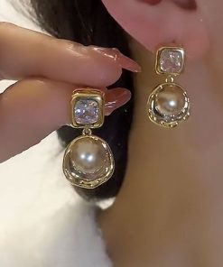 Minimalist Geometric Drop Earrings - High-End Women's Fashion Jewelry for Daily Wear - Korean & Japanese Inspired Design