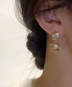 Minimalist Geometric Drop Earrings - High-End Women's Fashion Jewelry for Daily Wear - Korean & Japanese Inspired Design