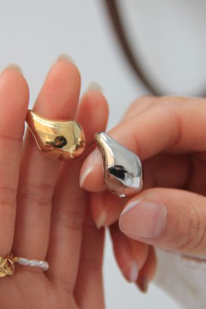 Minimalist Geometric Gold-Plated Silver Water Drop Earrings - Korean French Style, Hypoallergenic Design for Everyday Wear