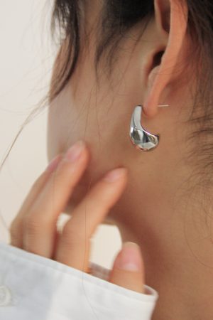 Minimalist Geometric Gold-Plated Silver Water Drop Earrings - Korean French Style, Hypoallergenic Design for Everyday Wear