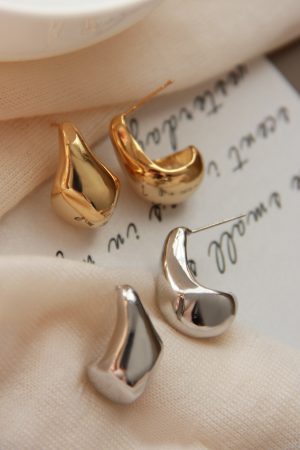 Minimalist Geometric Gold-Plated Silver Water Drop Earrings - Korean French Style, Hypoallergenic Design for Everyday Wear