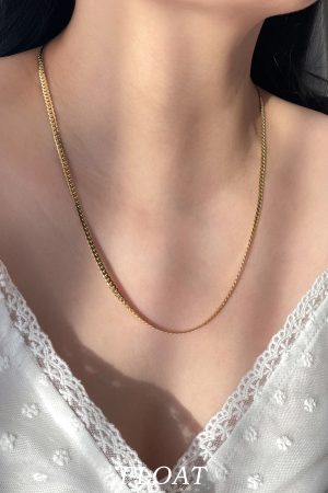 Minimalist Gold Long Necklace for Women - Versatile Snake Bone Flat Chain, Floating Design, Chic Everyday Accessory