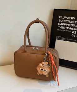 Minimalist High-End Feel Women's Bowling Bag - Versatile Shoulder and Handheld Retro Style for Spring/Summer 2025