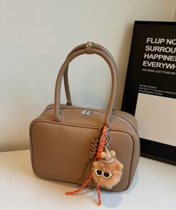 Minimalist High-End Feel Women's Bowling Bag - Versatile Shoulder and Handheld Retro Style for Spring/Summer 2025